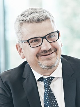 Arben Gashi - Vereidigter Übersetzer & Gründer von Gashi Lingua